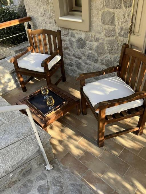 Elia Junior Suite In Epidavros With Shared Pool Néa Epídavrosz Kültér fotó